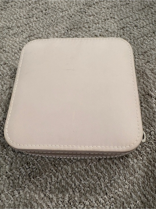 Dagne Dover Handbags - Dagne Dover Compact Square Jewelry Case in Neutral color